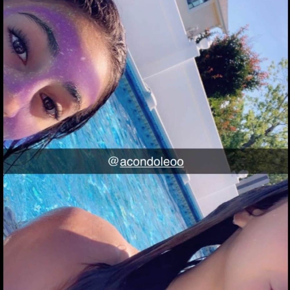 Meet your Posher, Alessandra